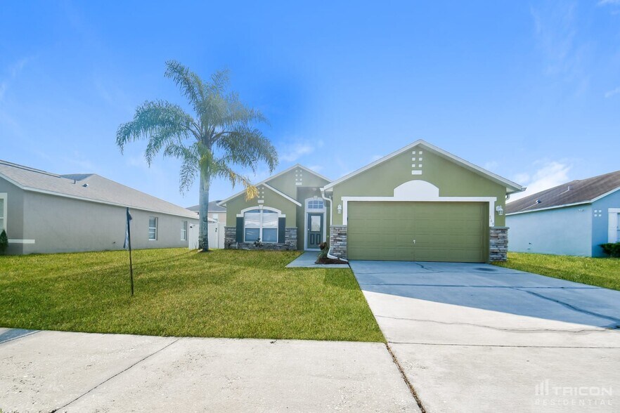 Primary Photo - 169 Cedar Ridge Ln