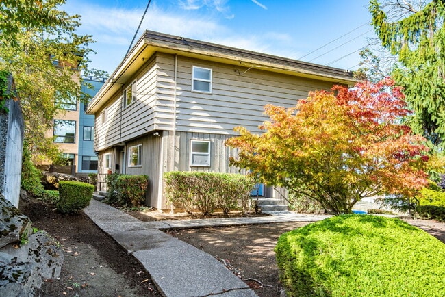 Building Photo - 3471 6th Ave NW