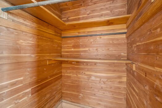 Building Photo - 9 Elmwood St