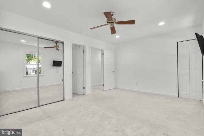Building Photo - 2407 Alsop Ct