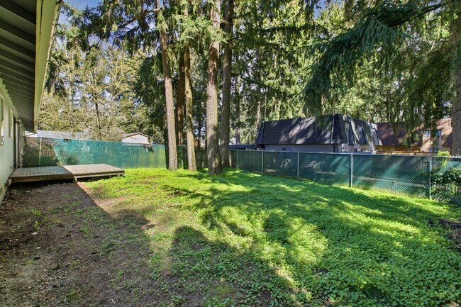 Building Photo - 1103 Galloway St