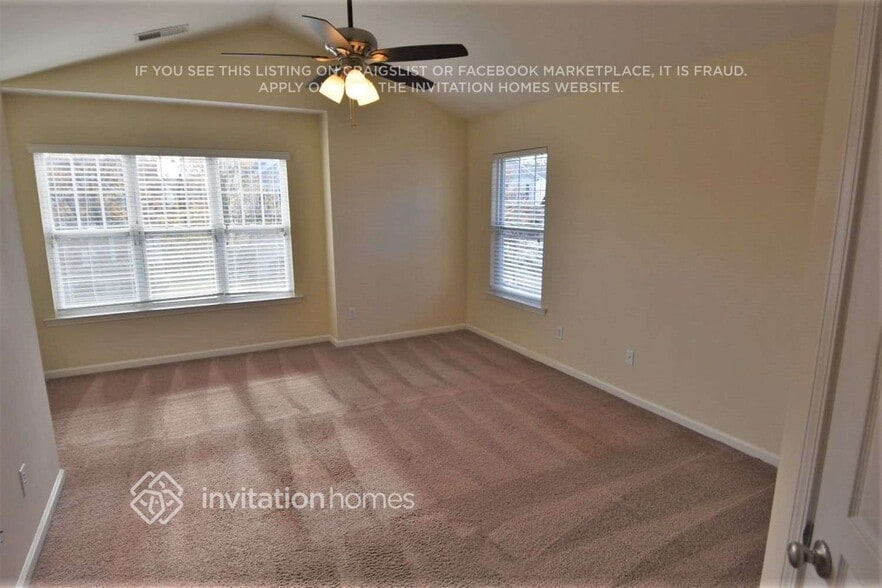 Building Photo - 3012 Grande Heights Dr