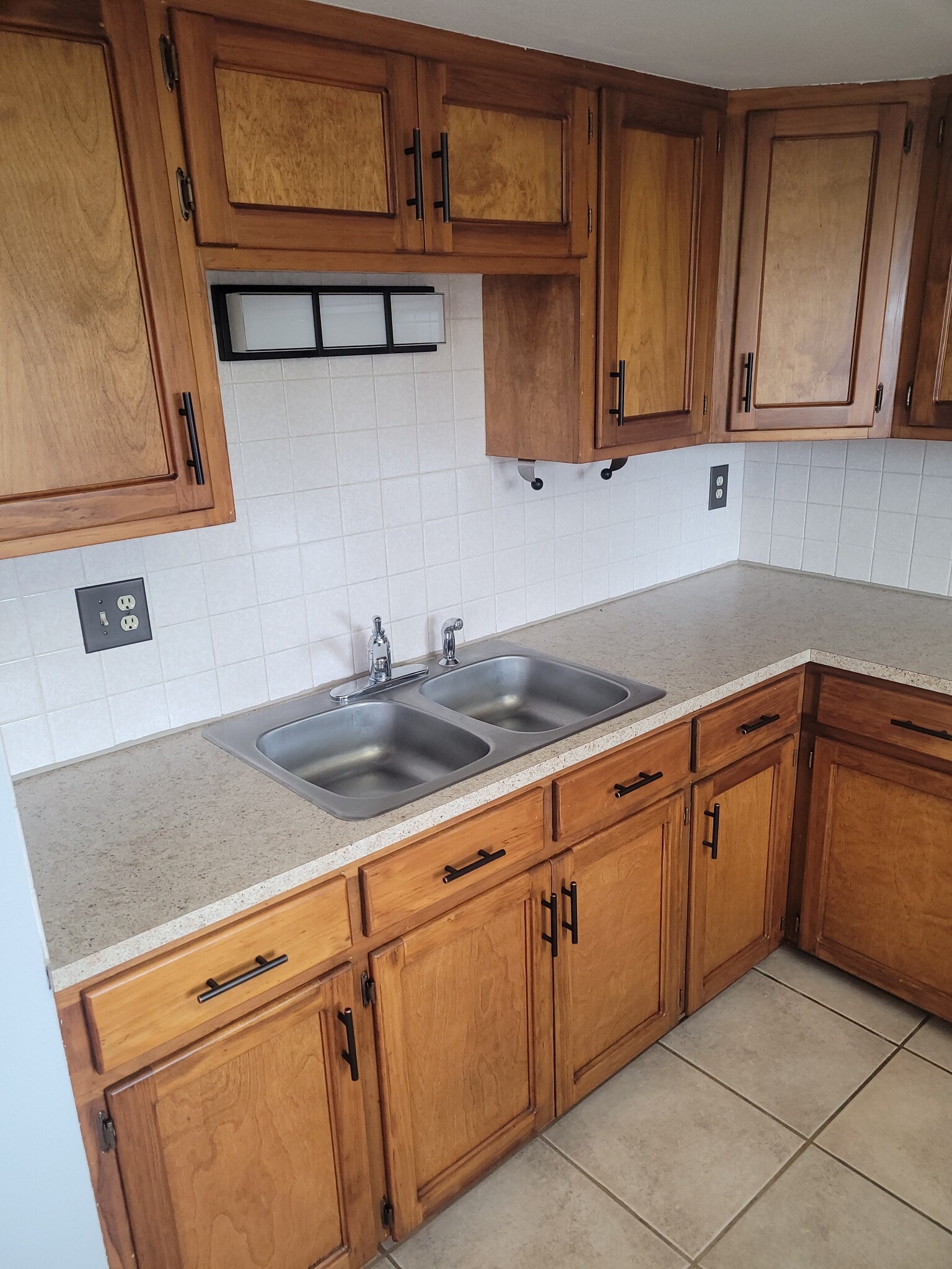 Building Photo - 1319 Pacheco Ct