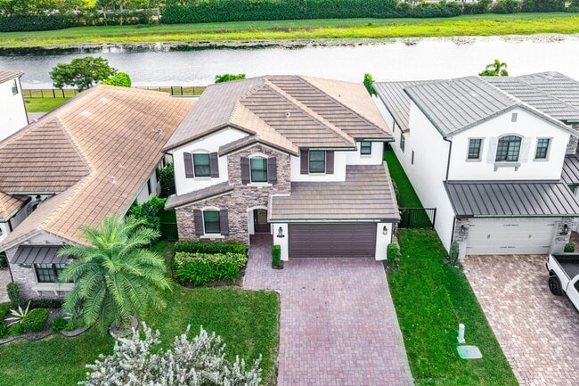Building Photo - 8835 Grand Prix Ln