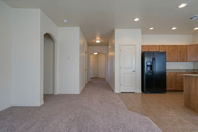 Building Photo - Spacious 3 Bedroom Corner Lot Home Near So...