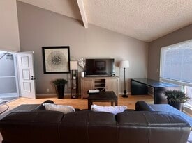 Building Photo - 1369 Cherrywood Sq