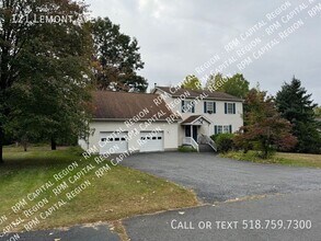 Building Photo - 121 Lemont Ave