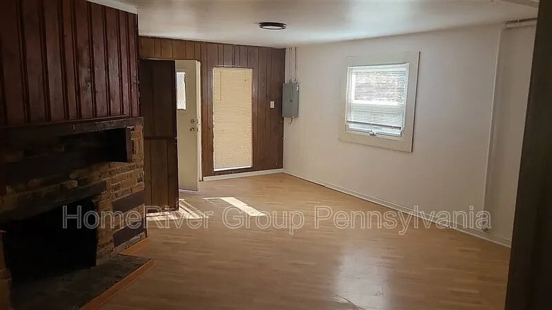 Building Photo - 6037 Poketa Rd