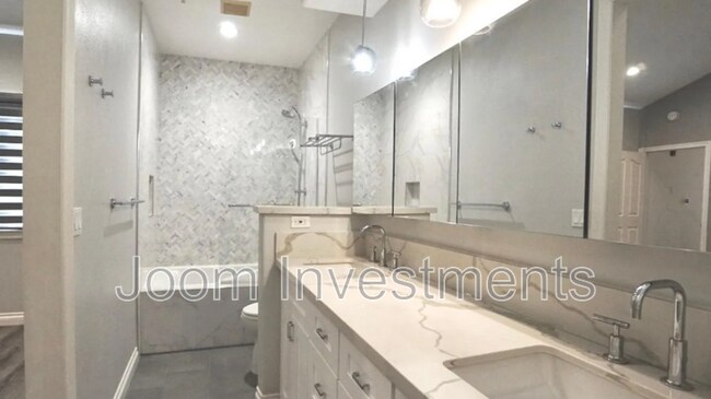 Building Photo - 268 Mar Vista Ave