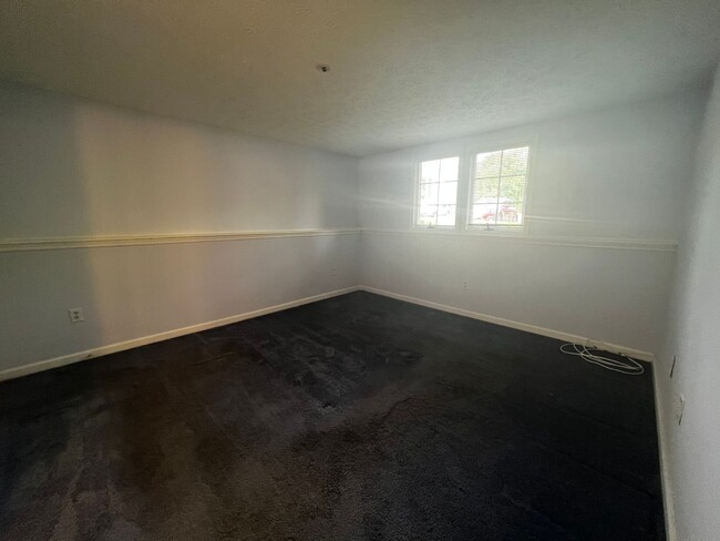 Building Photo - Amazing 2 BR/2 BA Condo in Elkridge!