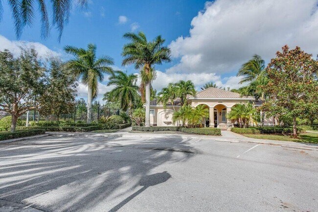 Building Photo - 4506 Illicium Dr