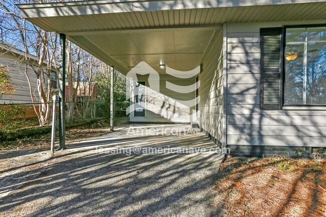 Building Photo - 30 Eaton Dr