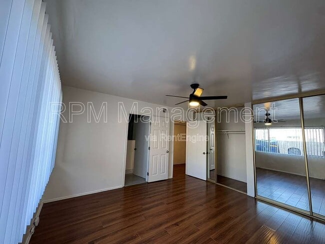 Building Photo - 11939 Albers St