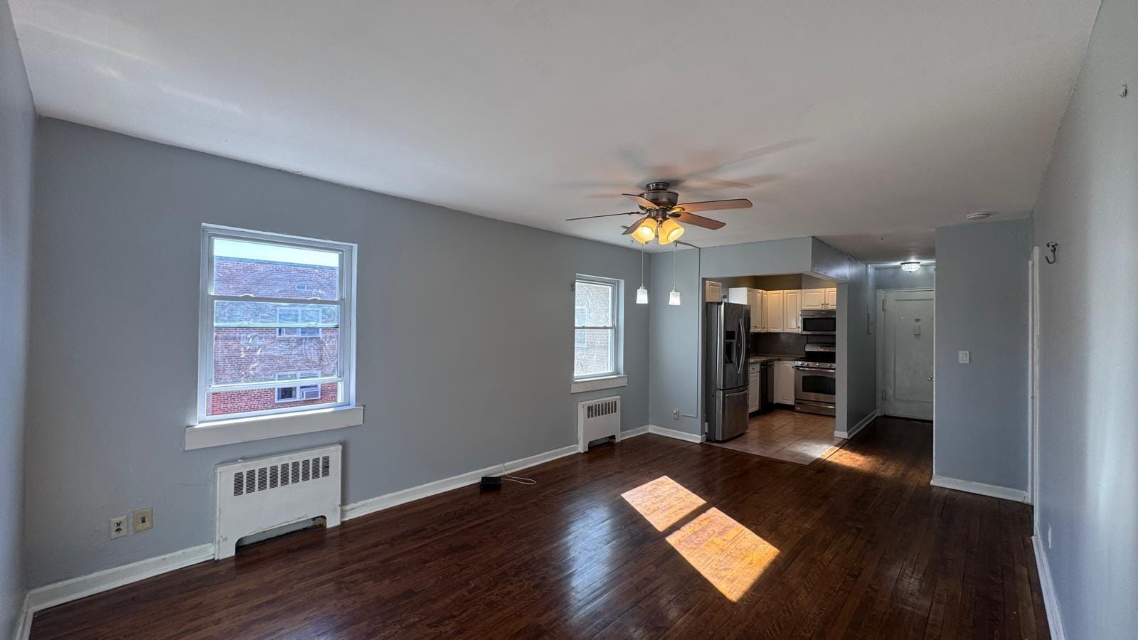 Building Photo - 330 S Broadway