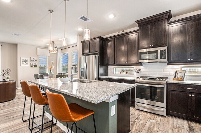 Building Photo - 7603 Green Bulrush Wy