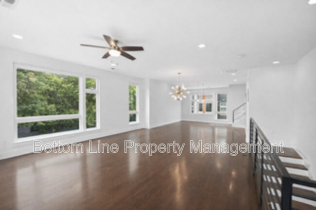 Building Photo - 118 W Poindexter Dr