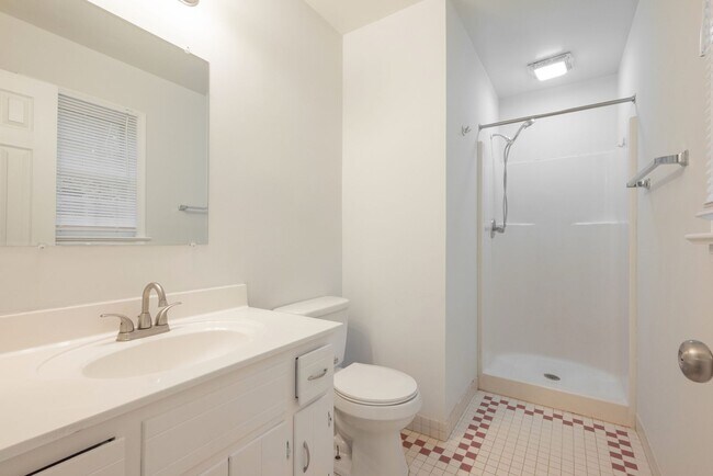 Building Photo - Charming 3 Bedroom Single-Family Home for Rent in Chester!