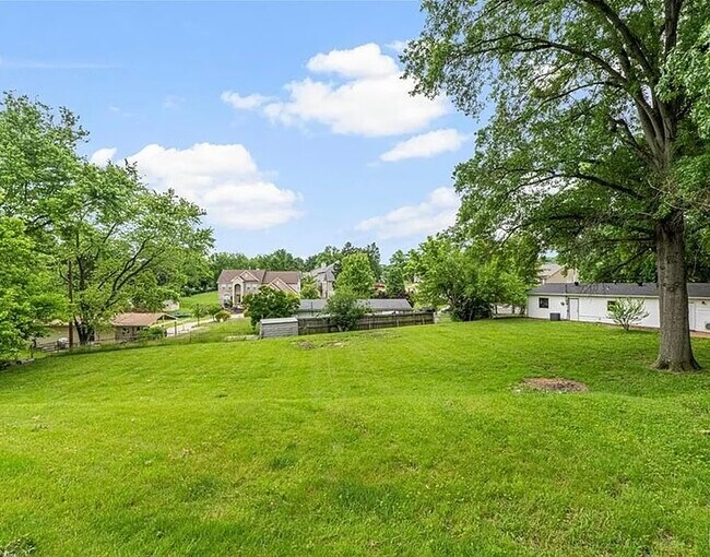 Building Photo - 284 Ramsey Ln