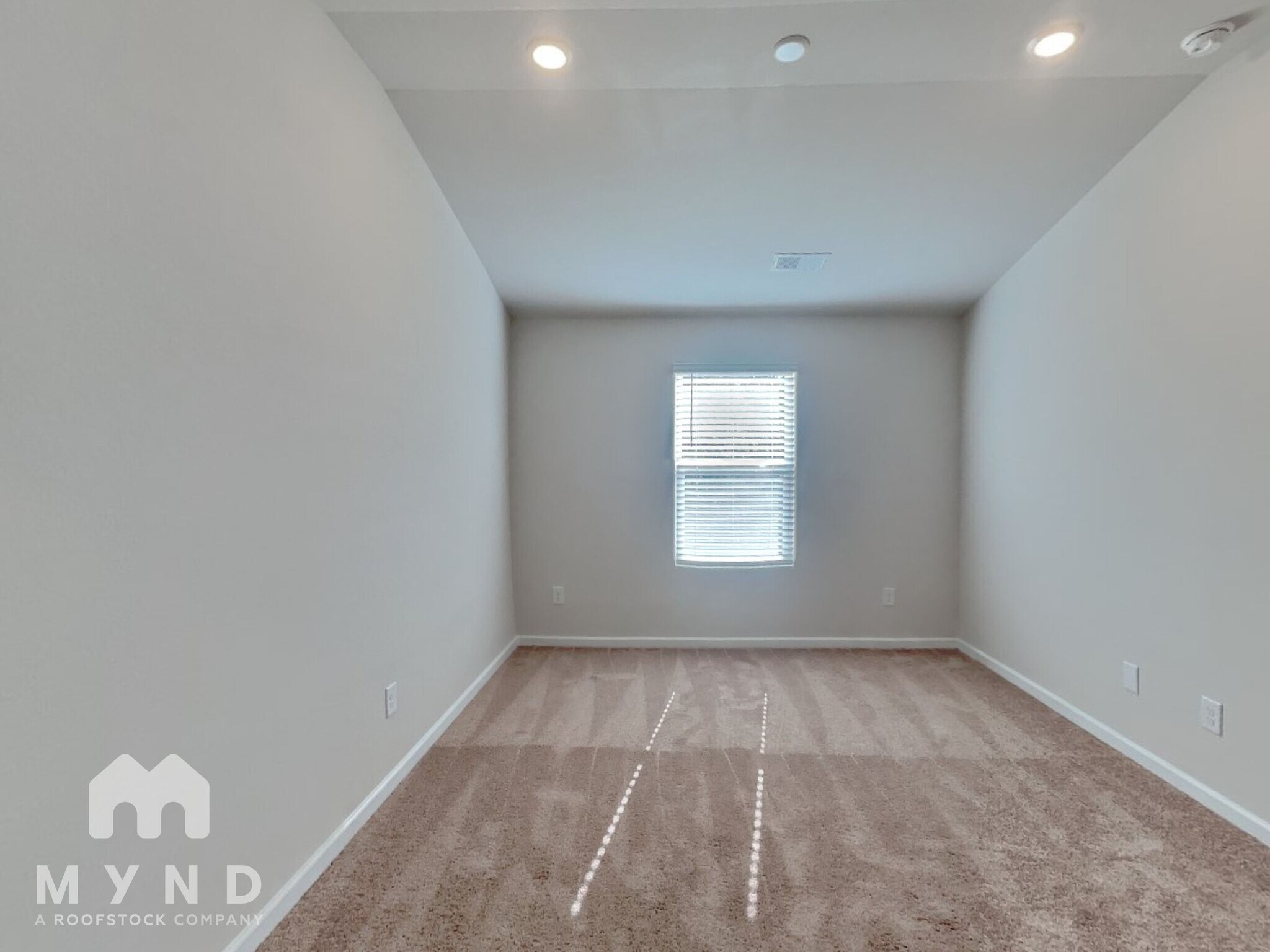 Building Photo - 399 Ivy Bank Dr