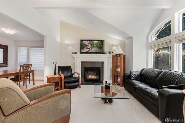 Building Photo - 16034 76th Pl NE