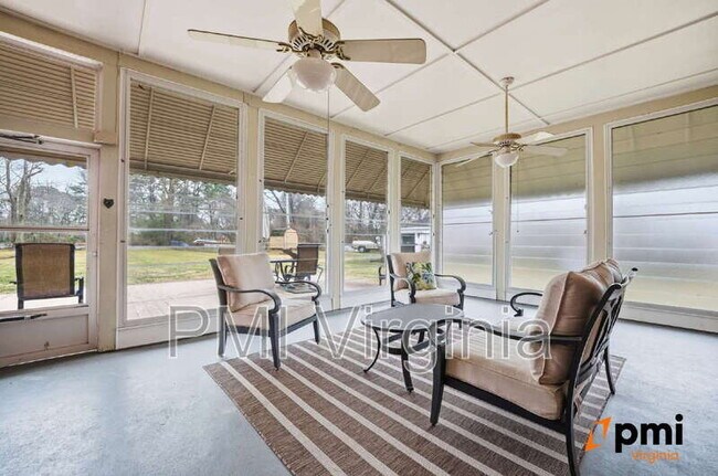 Building Photo - 2707 Martone Rd