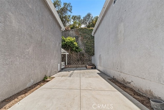 Building Photo - 32 La Costa Ct