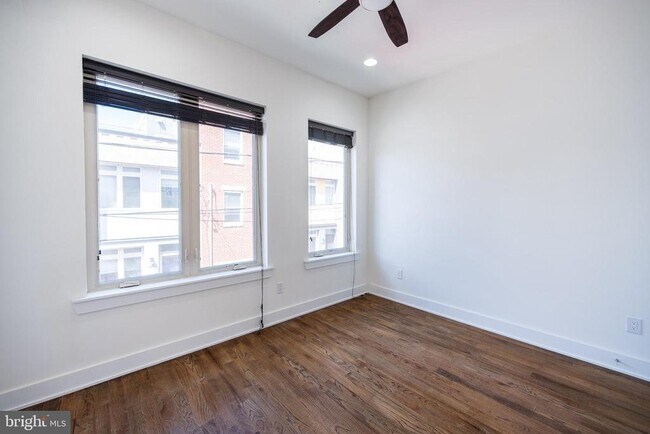 Building Photo - 1441 S Bouvier St