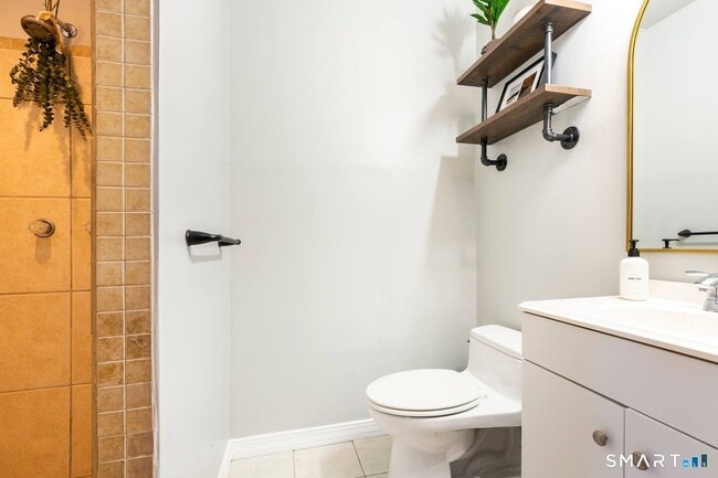 Building Photo - 516 Indian Ave