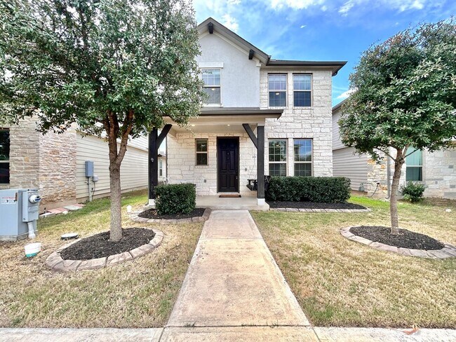 Primary Photo - Beautiful and Contemporary 3 BR / 2.5 BA H...