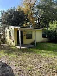 Building Photo - Nice 2 Bedroom on Quiet Street right off Atlantic