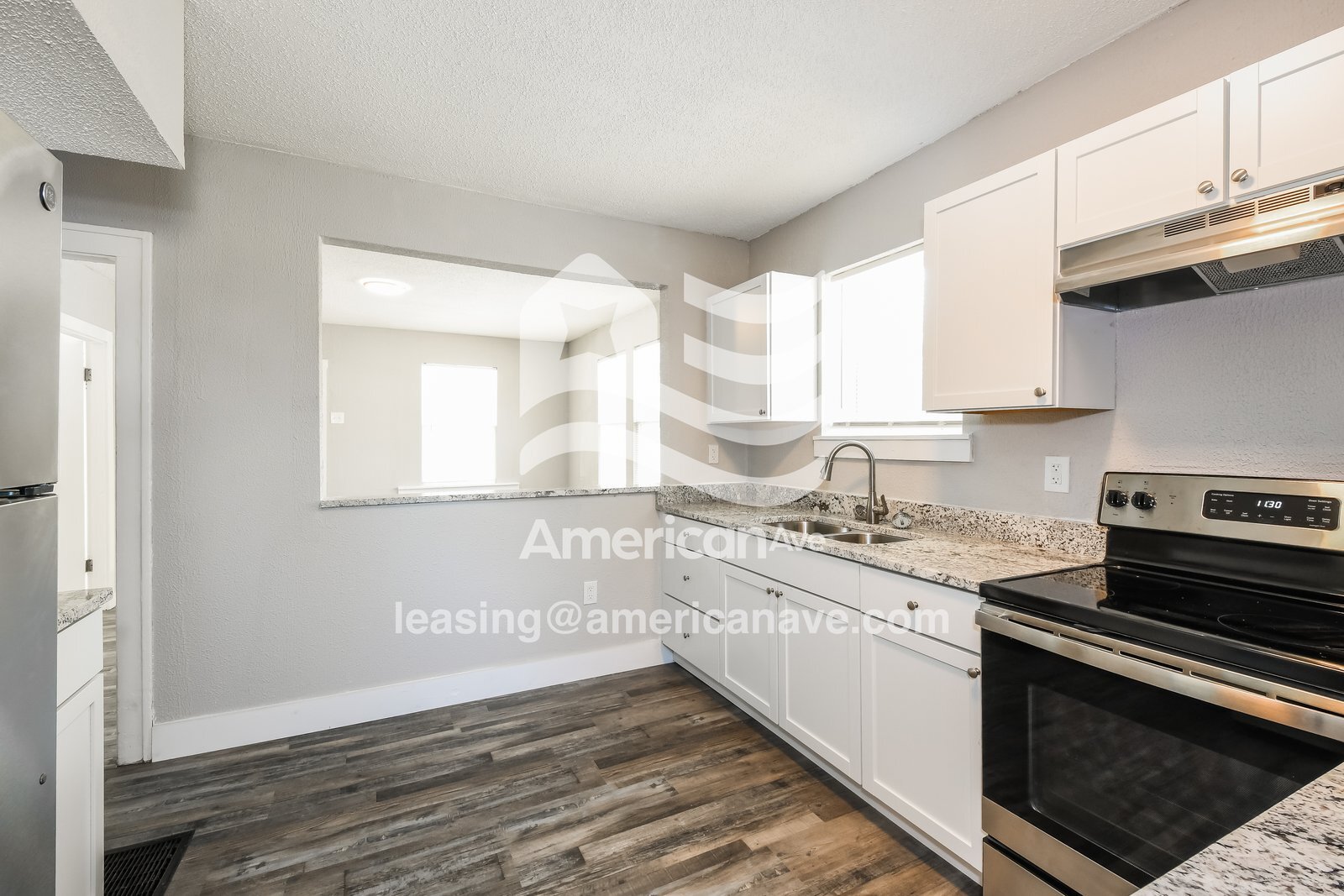 Building Photo - 1939 Chippewa St