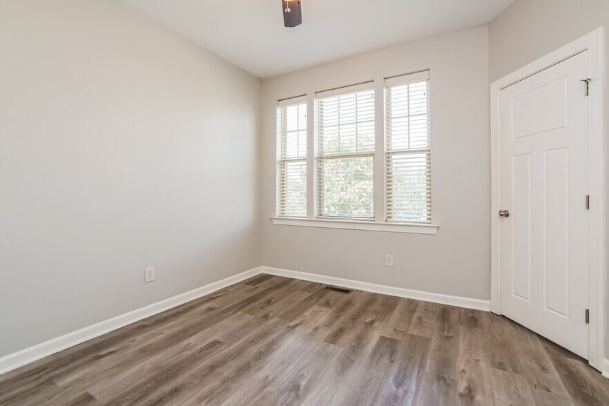 Building Photo - 26 Horizon Trail