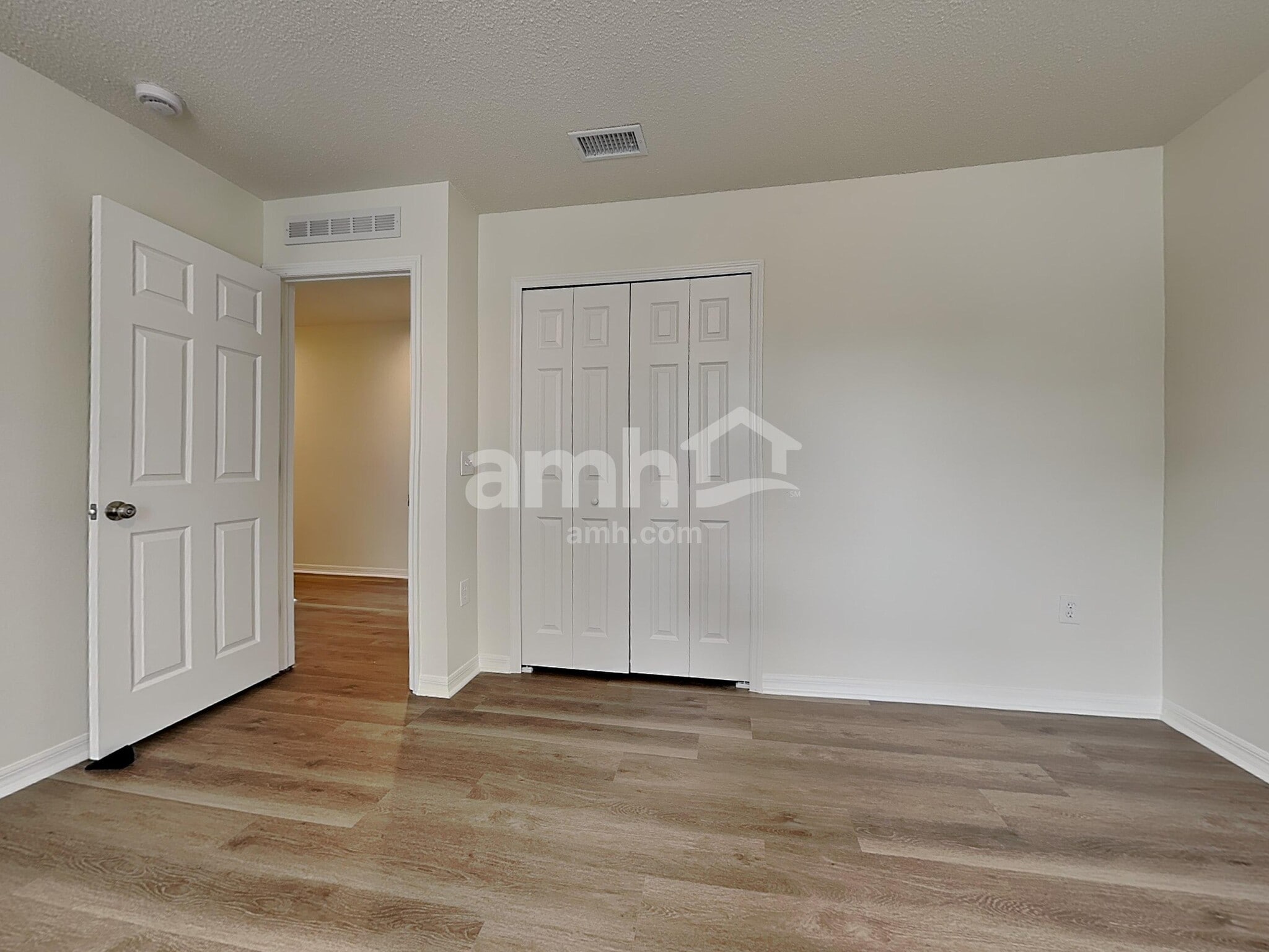 Building Photo - 1019 Brenton Leaf Dr