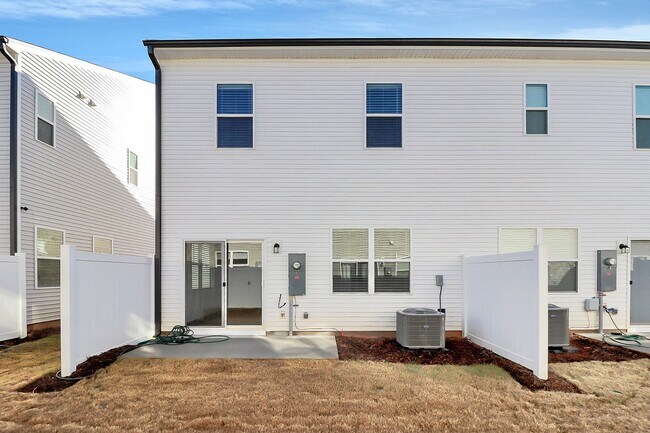 Building Photo - 5855 Executive Center Dr