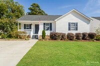 Building Photo - 1412 Grovewood Dr
