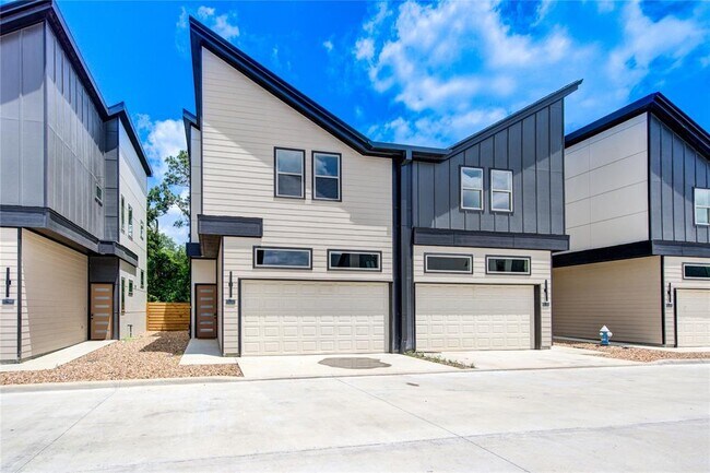 Building Photo - 13103 Wild Orchid Ln