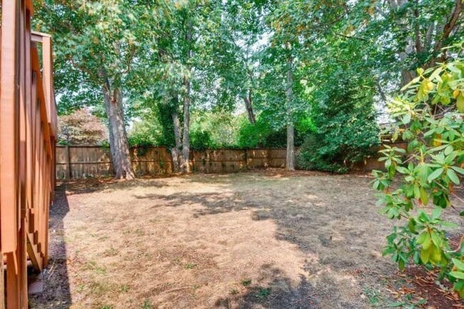 Building Photo - Gorgeous 3 Bedroom Home near Ruston Way!