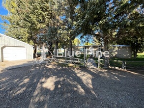 Building Photo - 434 E 9000 S