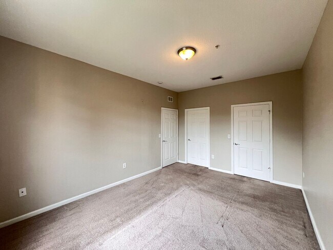 Building Photo - Great Apartment for rent!