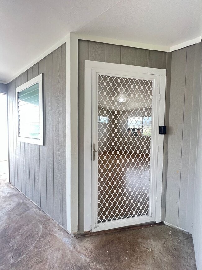 Building Photo - o7518hr