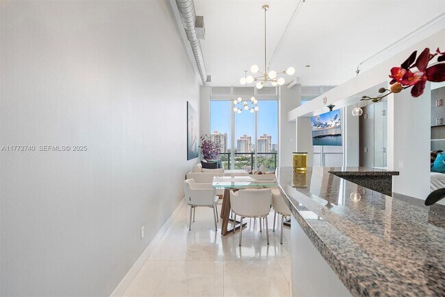 Building Photo - 3029 NE 188th St