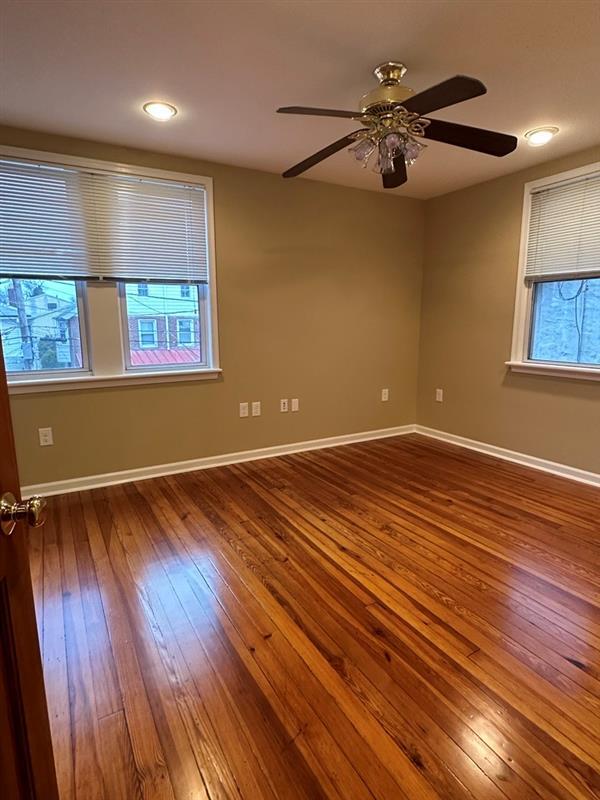 Building Photo - 11 N Warner Ave