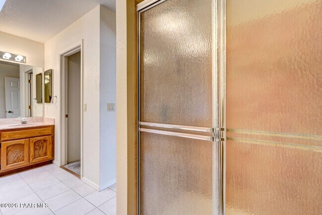 Building Photo - 1957 Forest View