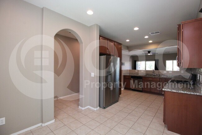 Building Photo - 5614 W Montebello Way