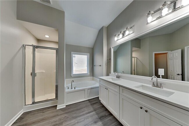 Building Photo - 2902 Grazing Bull Ct