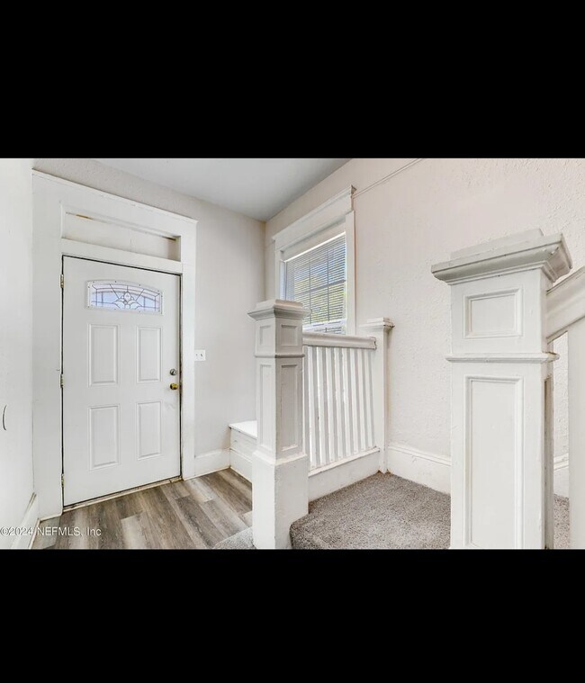 Building Photo - 2825 N Market St