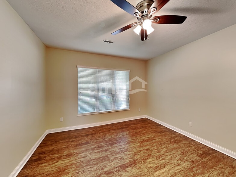 Building Photo - 4680 Grand Strand Dr