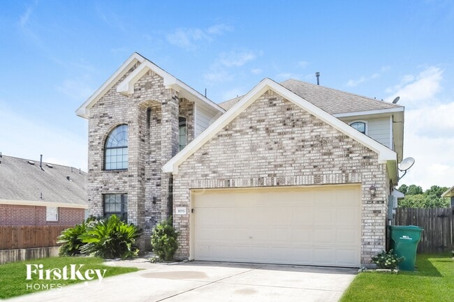 Building Photo - 8015 N Tarrytown Crossing Dr