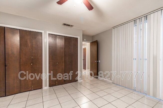 Building Photo - 317 Gaiety Ln