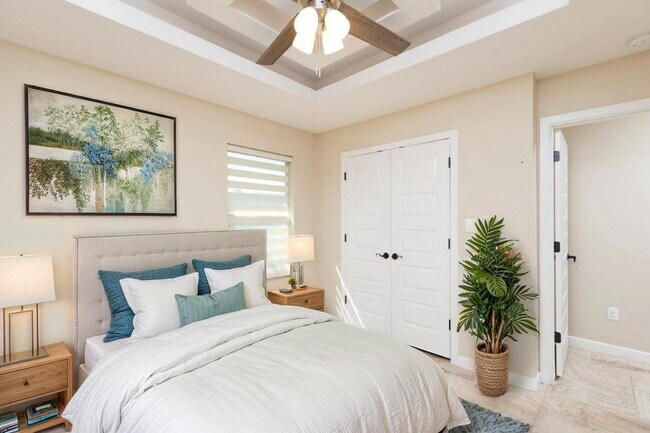 Building Photo - "Spacious 4-Bed Oasis with Pool Retreat in Mission, TX!"